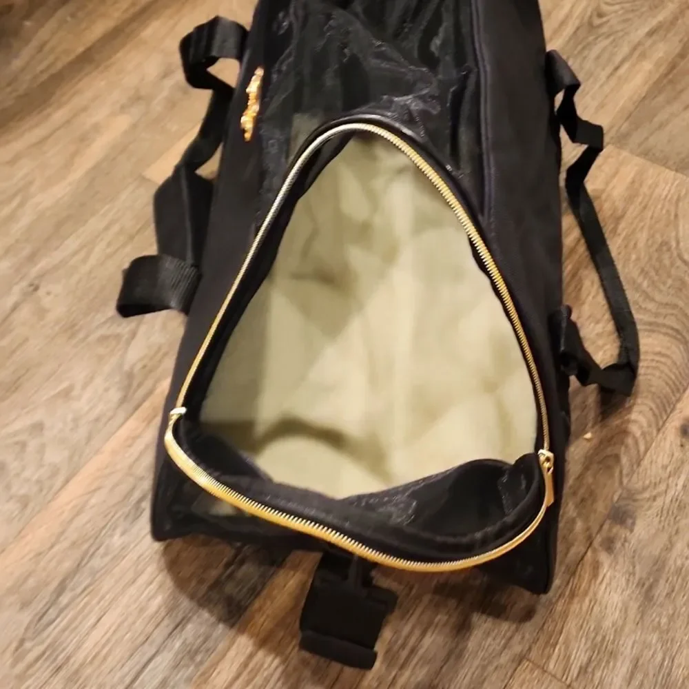 Jessica Simpson Medium Pet Carrier